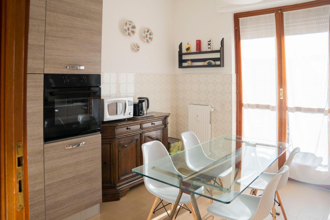 Apartamento 093 - Casa Panorama, Vista Mare E Vista Portofino, 500 Metri Centro Di Chiavari, Posto Auto Gratis Incluso Exterior foto