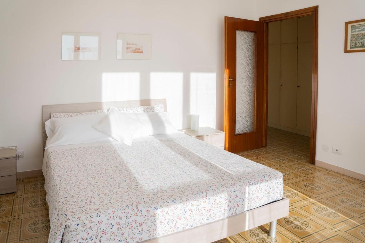 Apartamento 093 - Casa Panorama, Vista Mare E Vista Portofino, 500 Metri Centro Di Chiavari, Posto Auto Gratis Incluso Exterior foto